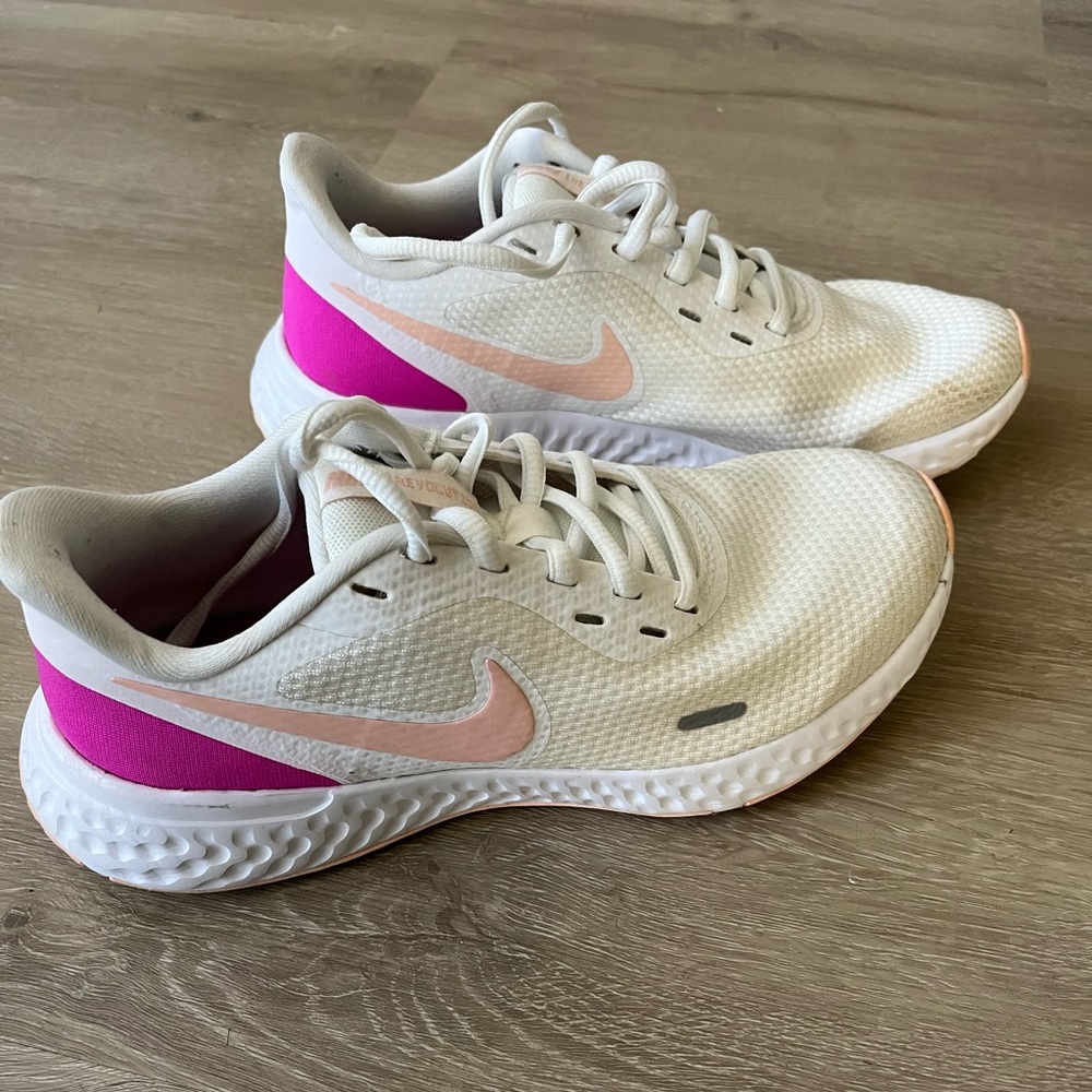 Nike Revolution sneakers